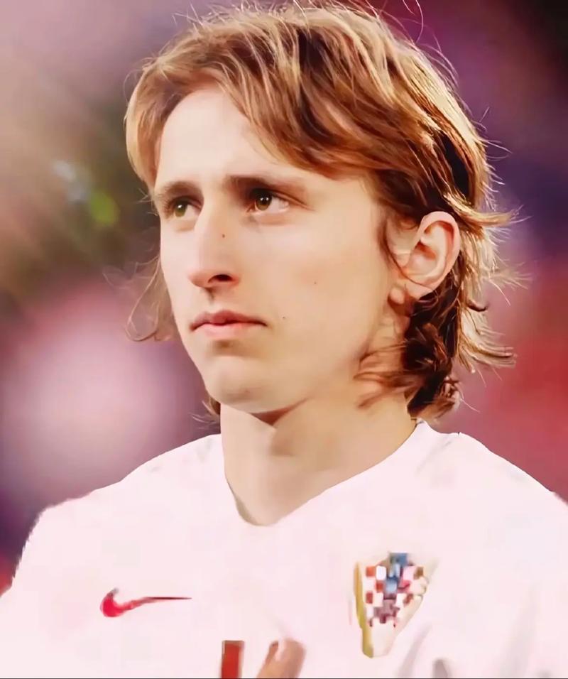 2022 纪录时刻：亚伦·贾吉击出赛季第 62 支本垒打，正式打破美联单季本垒打历史纪录